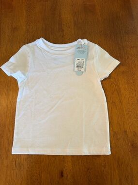 NWT 18 mo Cat & Jack White short sleeve t shirt